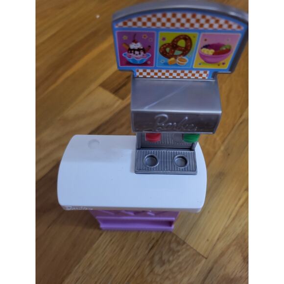 Barbie Soda Fountain / Snack Bar Accessory – Purple Counter with Drink Dispenser - Picture 5 of 12